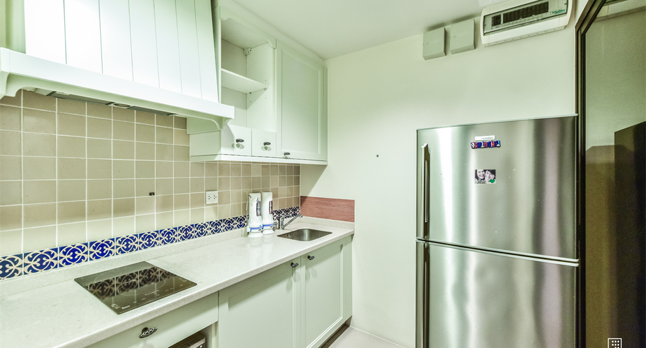 For sale 1 bed condo in Phaya Thai, Bangkok