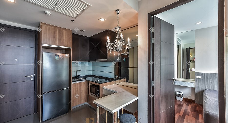 Wohnung zum Kauf mit 1 Zimmer in Pathum Wan, Bangkok