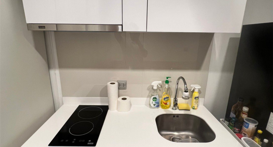 For sale 1 Beds condo in Huai Khwang, Bangkok
