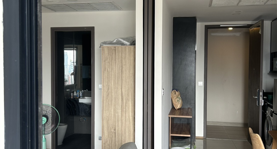 For sale 1 bed condo in Bang Rak, Bangkok