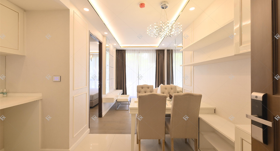 For sale 1 bed condo in Huai Khwang, Bangkok