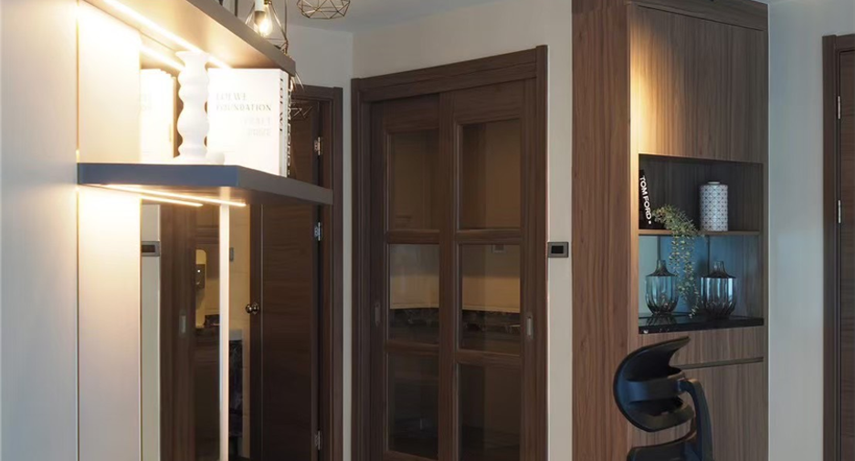 For sale 2 bedrooms condo in Huai Khwang, Bangkok