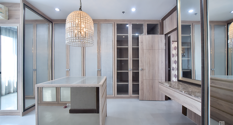 Wohnung zum Kauf mit 2 Zimmer in Watthana, Bangkok