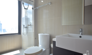 For sale 2 bedrooms condo in Watthana, Bangkok
