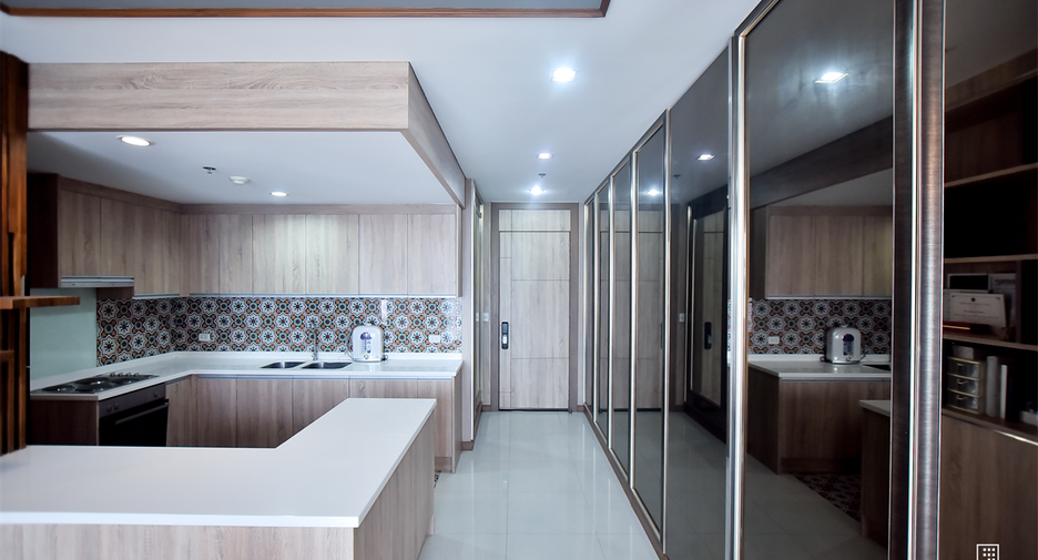 Wohnung zum Kauf mit 2 Zimmer in Watthana, Bangkok
