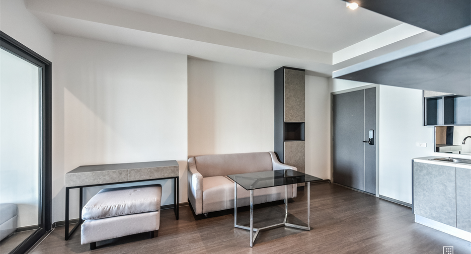 For sale 1 bed condo in Phaya Thai, Bangkok