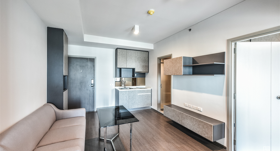 For sale 1 bed condo in Phaya Thai, Bangkok