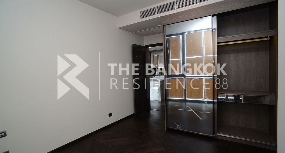 For sale 2 ベッドルーム condo in Phaya Thai, Bangkok