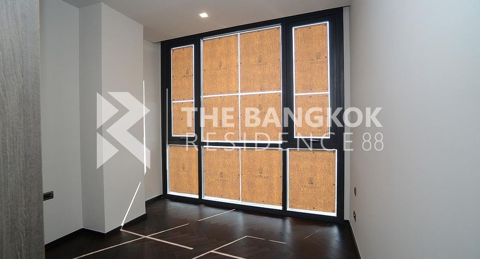 For sale 2 ベッドルーム condo in Phaya Thai, Bangkok