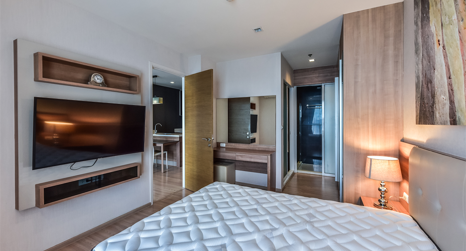 For sale 1 Beds condo in Phaya Thai, Bangkok