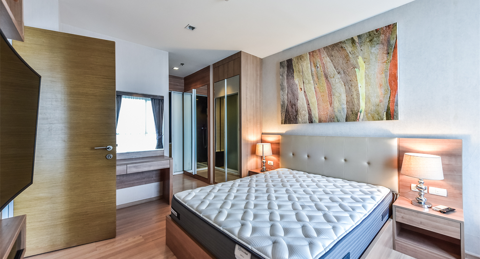 For sale 1 Beds condo in Phaya Thai, Bangkok