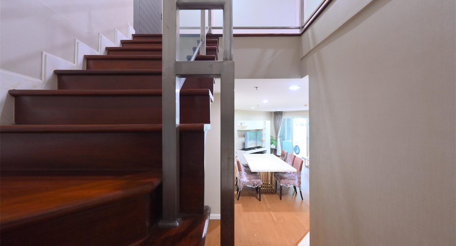 ขาย 5 ห้องนอน คอนโด ใน ห้วยขวาง, กรุงเทพฯ
