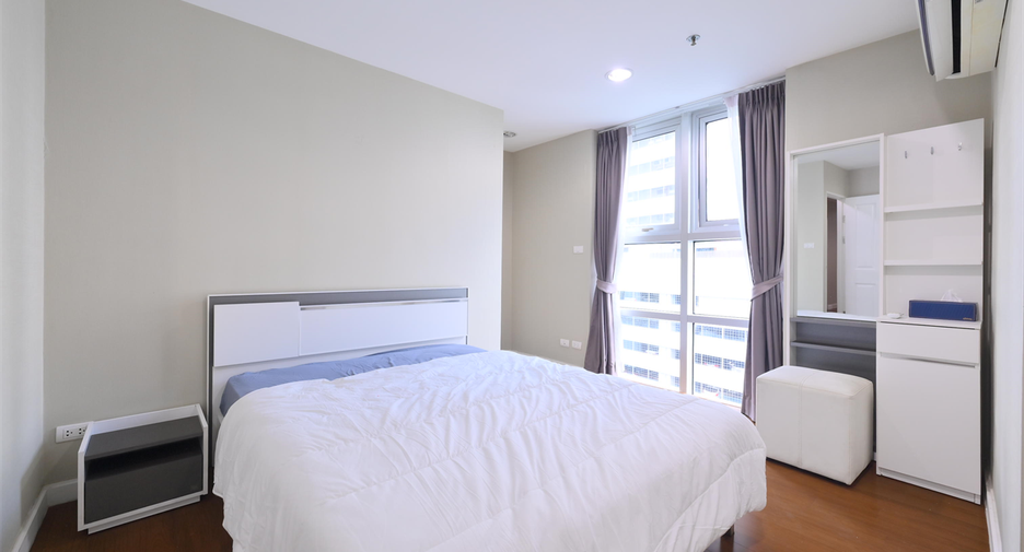 Wohnung zum Kauf mit 5 Zimmer in Huai Khwang, Bangkok