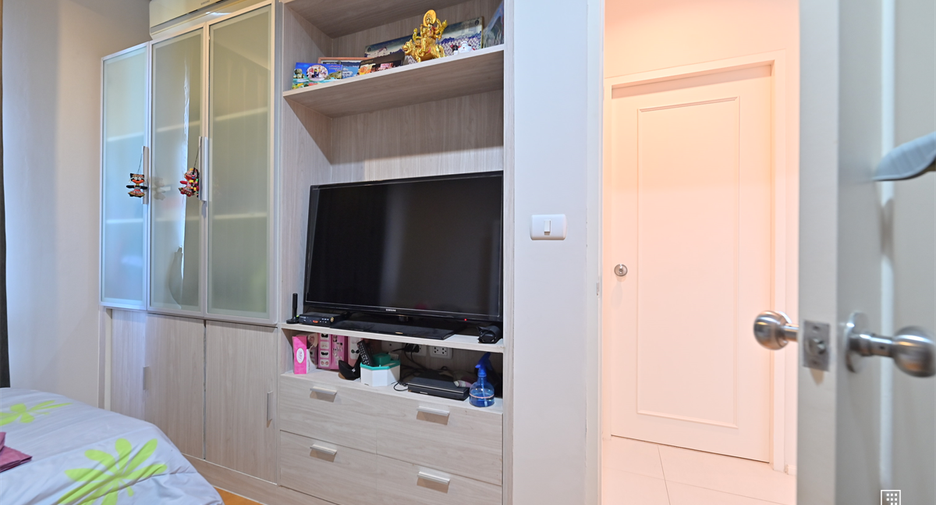 For sale 2 bedrooms condo in Watthana, Bangkok