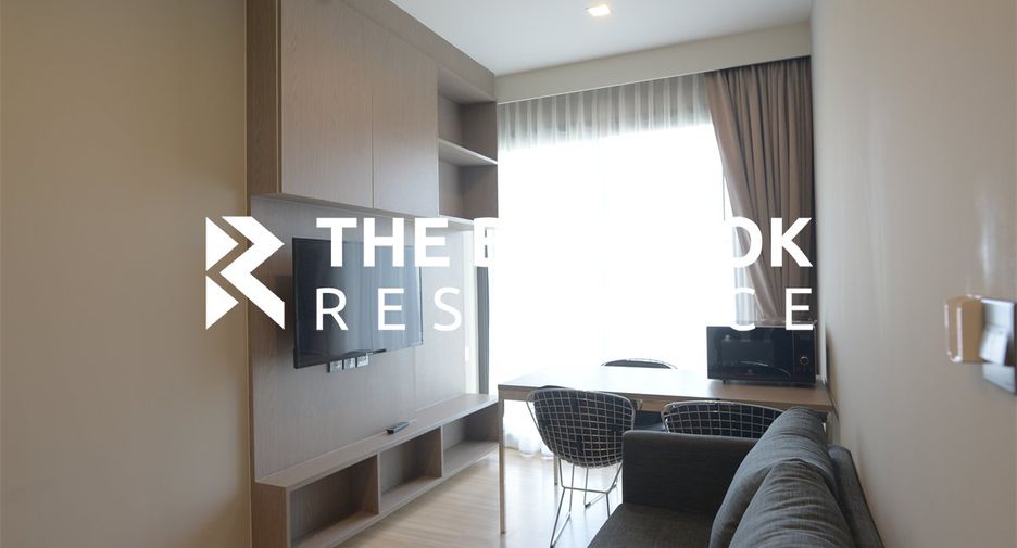 For sale 2 bedrooms condo in Phaya Thai, Bangkok