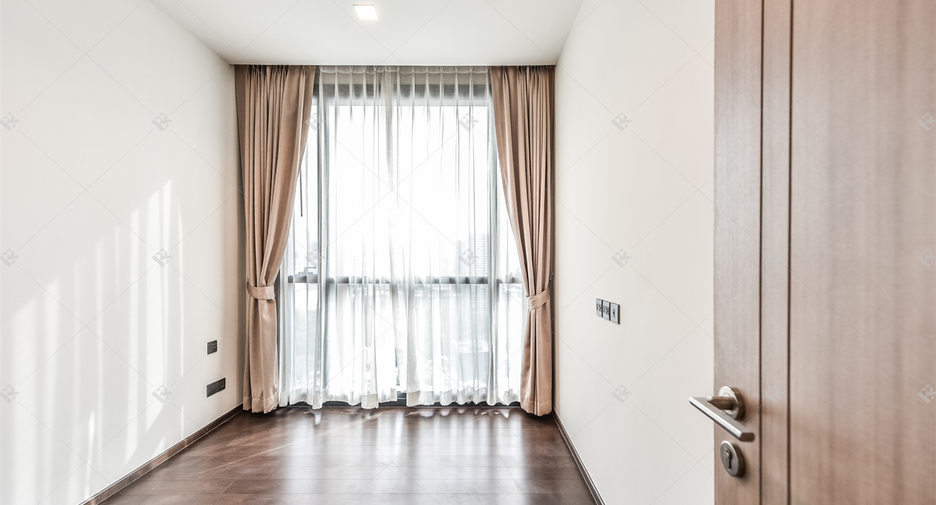 For sale 2 ベッドルーム condo in Pathum Wan, Bangkok