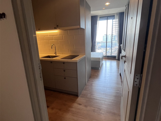 For sale 1 bed condo in Phaya Thai, Bangkok