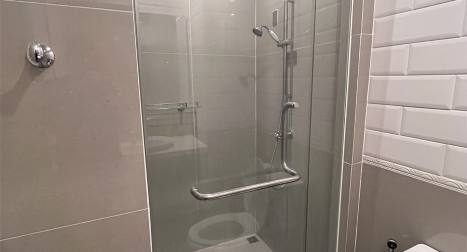 For sale 1 bed condo in Phaya Thai, Bangkok
