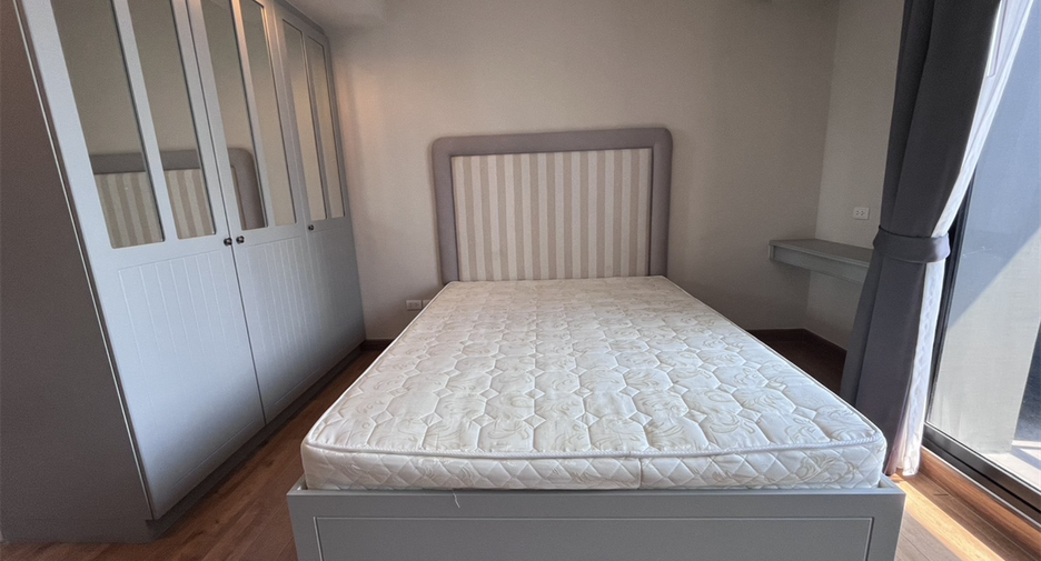 For sale 1 bed condo in Phaya Thai, Bangkok