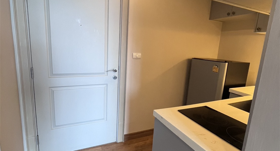 For sale 1 bed condo in Phaya Thai, Bangkok