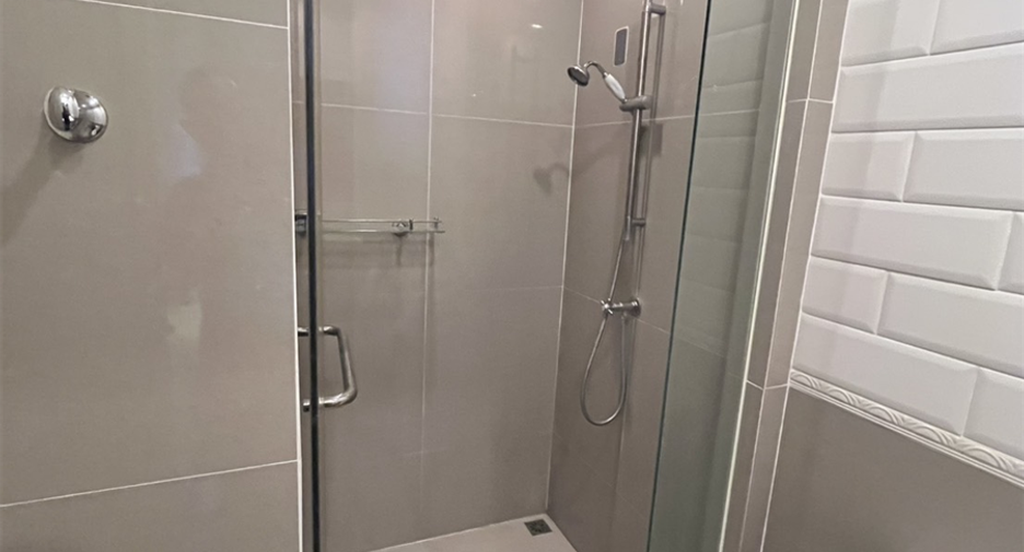 For sale 1 bed condo in Phaya Thai, Bangkok