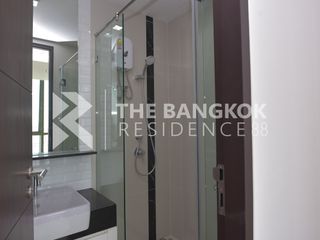 Продажа 1 кровать кондо в Патхум Щан, Бангкок