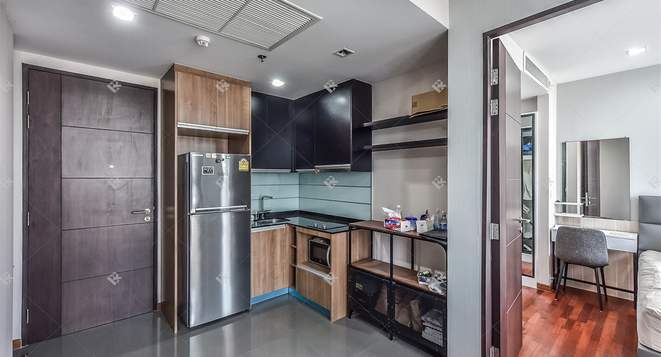 Wohnung zum Kauf mit 1 Zimmer in Pathum Wan, Bangkok