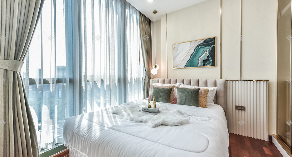 For sale 1 bed condo in Pathum Wan, Bangkok