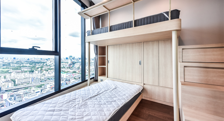 For sale 2 bedrooms condo in Ratchathewi, Bangkok