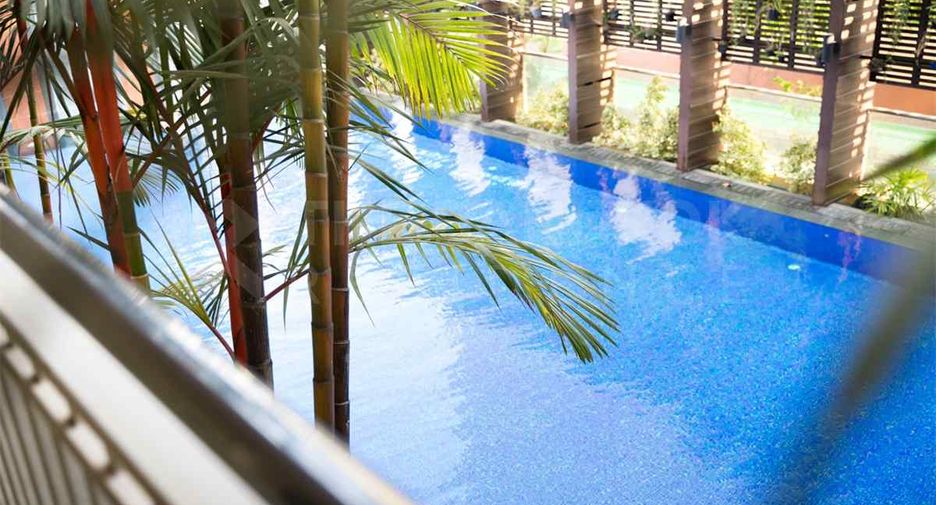 For sale 1 bed condo in Phaya Thai, Bangkok