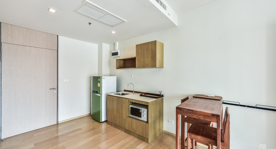 For sale 1 bed condo in Phaya Thai, Bangkok