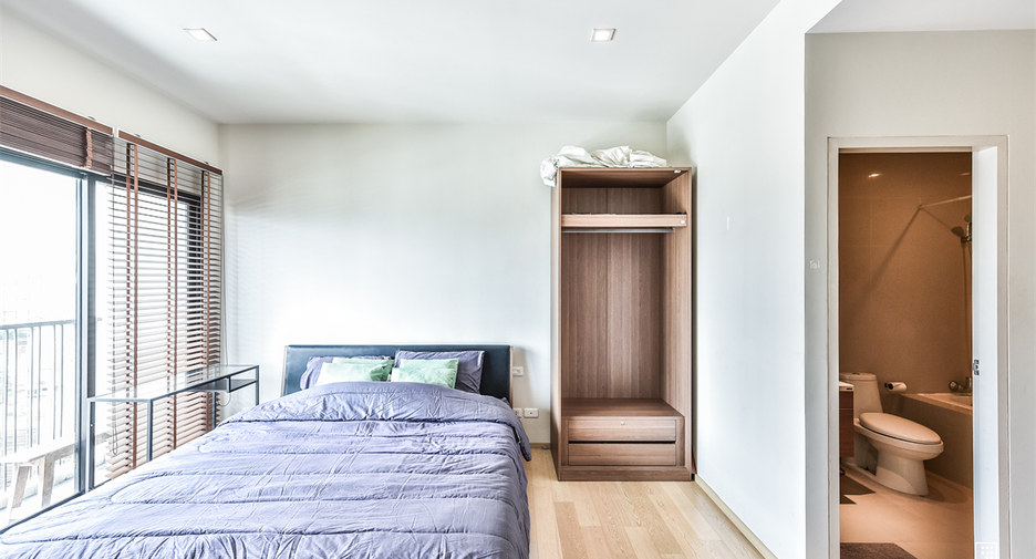 For sale 1 bed condo in Phaya Thai, Bangkok