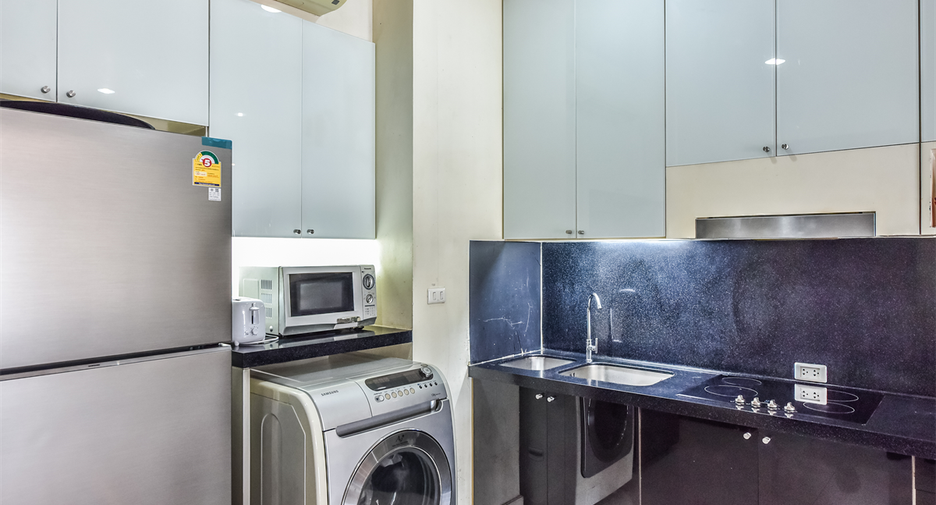 For sale 2 bedrooms condo in Ratchathewi, Bangkok