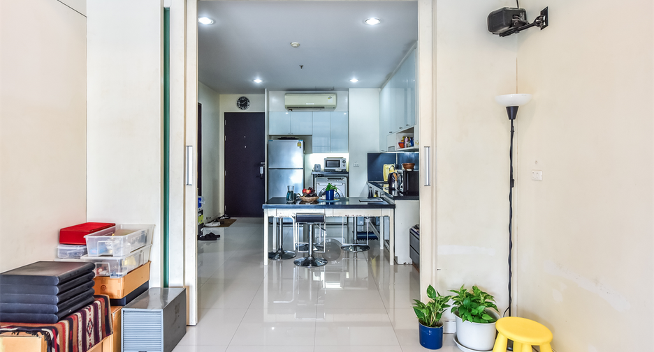 For sale 2 bedrooms condo in Ratchathewi, Bangkok