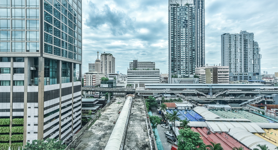 For sale 1 bed condo in Ratchathewi, Bangkok