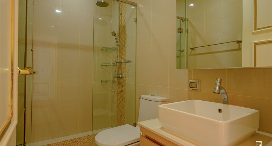 Condo en venta de 5 habitaciones en Watthana, Bangkok