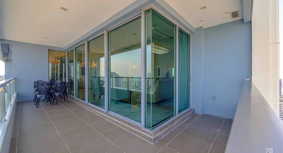 Condo en venta de 5 habitaciones en Watthana, Bangkok
