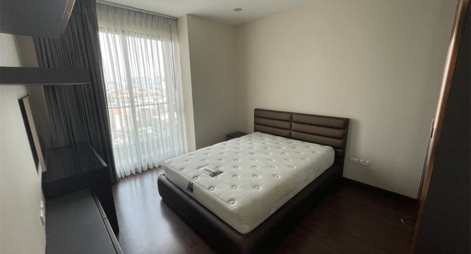 For sale 2 bedrooms condo in Ratchathewi, Bangkok