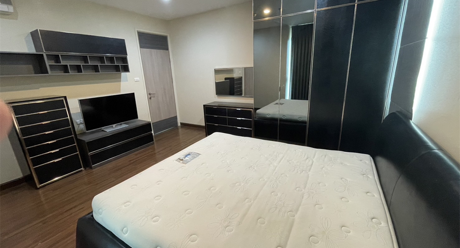 For sale 2 bedrooms condo in Ratchathewi, Bangkok