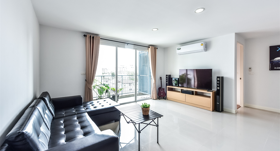 For sale 2 bedrooms condo in Phaya Thai, Bangkok