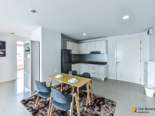 For sale 2 bedrooms condo in Phaya Thai, Bangkok