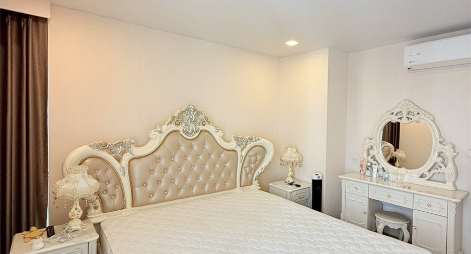 À vendre 2 chambres condo à Pathum Wan, Bangkok