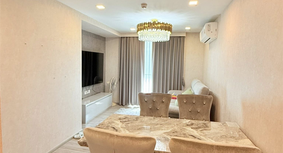 À vendre 2 chambres condo à Pathum Wan, Bangkok