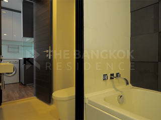 For sale 1 bed condo in Huai Khwang, Bangkok