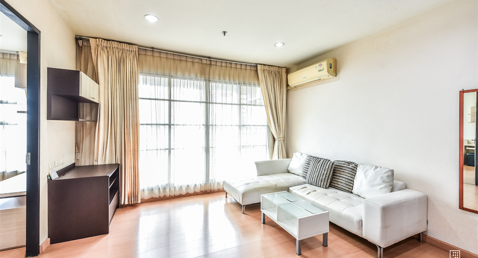 For sale 1 bed condo in Ratchathewi, Bangkok