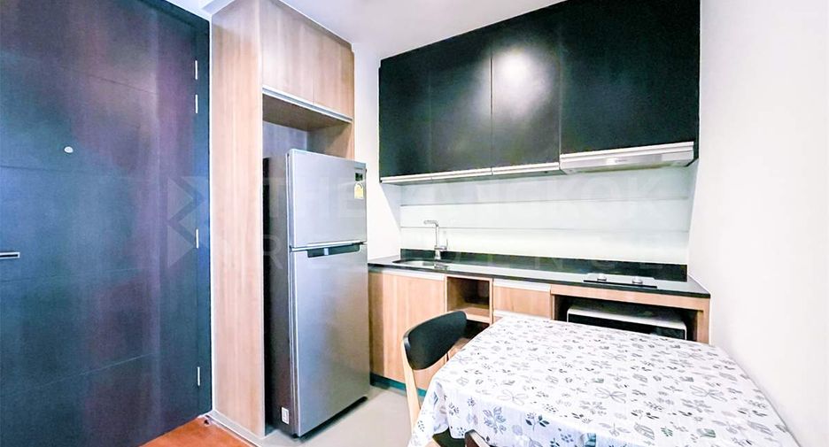 Wohnung zum Kauf mit 1 Zimmer in Pathum Wan, Bangkok