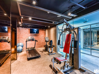 For sale 1 bed condo in Phaya Thai, Bangkok