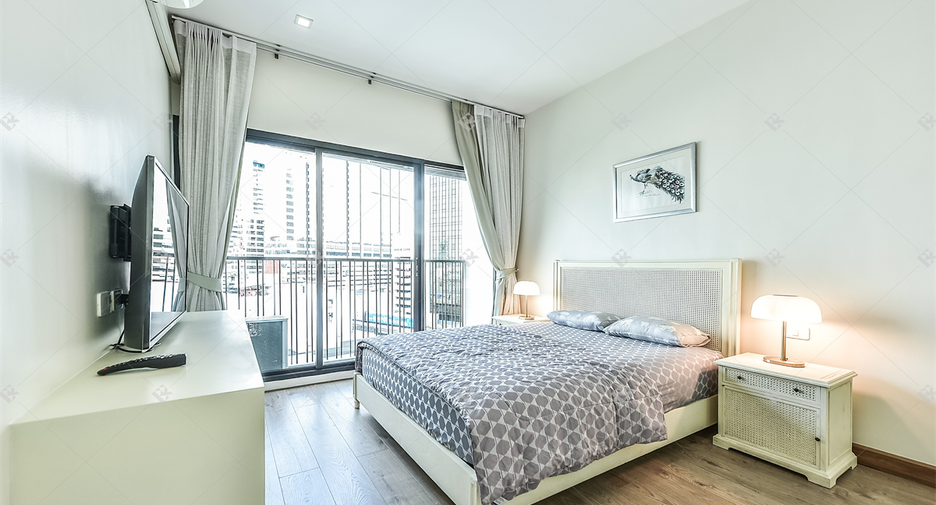 For sale 1 bed condo in Phaya Thai, Bangkok