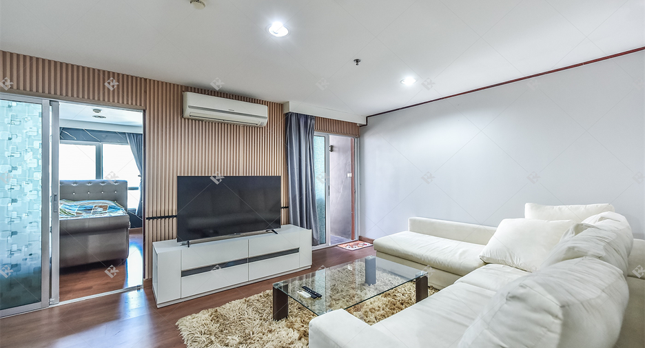 For sale 1 bed condo in Huai Khwang, Bangkok
