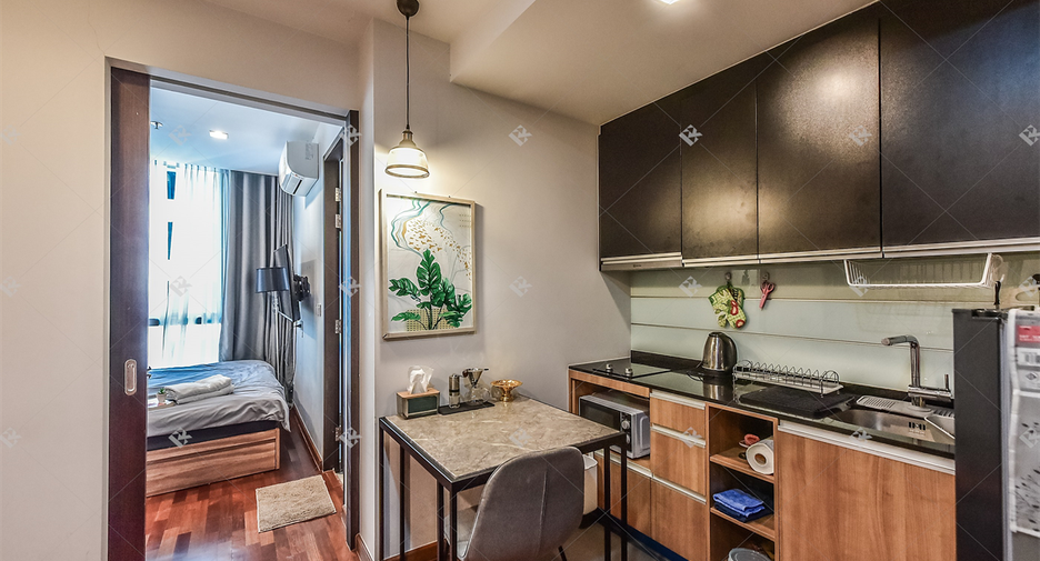 Wohnung zum Kauf mit 1 Zimmer in Pathum Wan, Bangkok